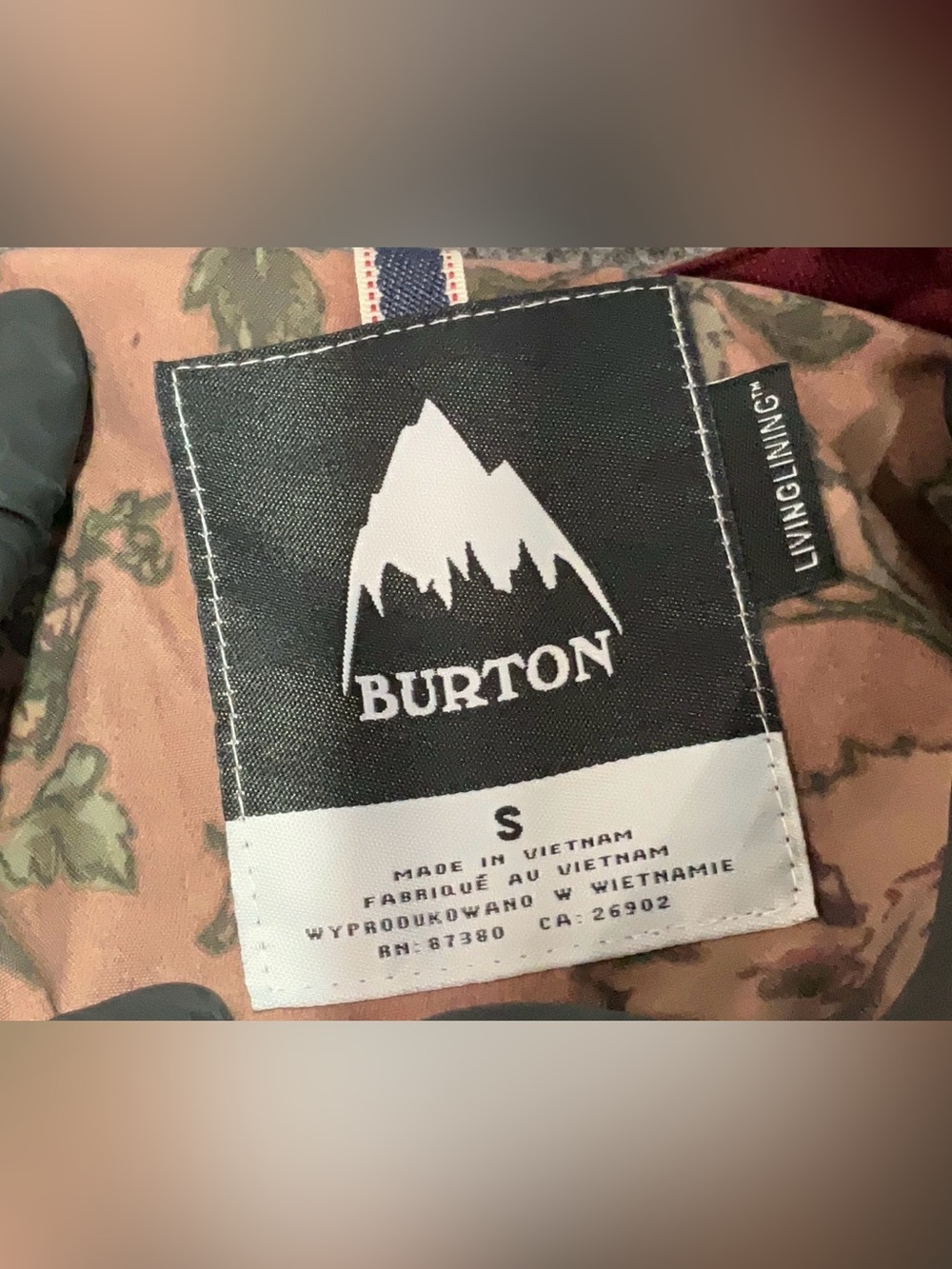 Burton Women’s Snowsuit Floral Camo Small - Picture 6 of 6